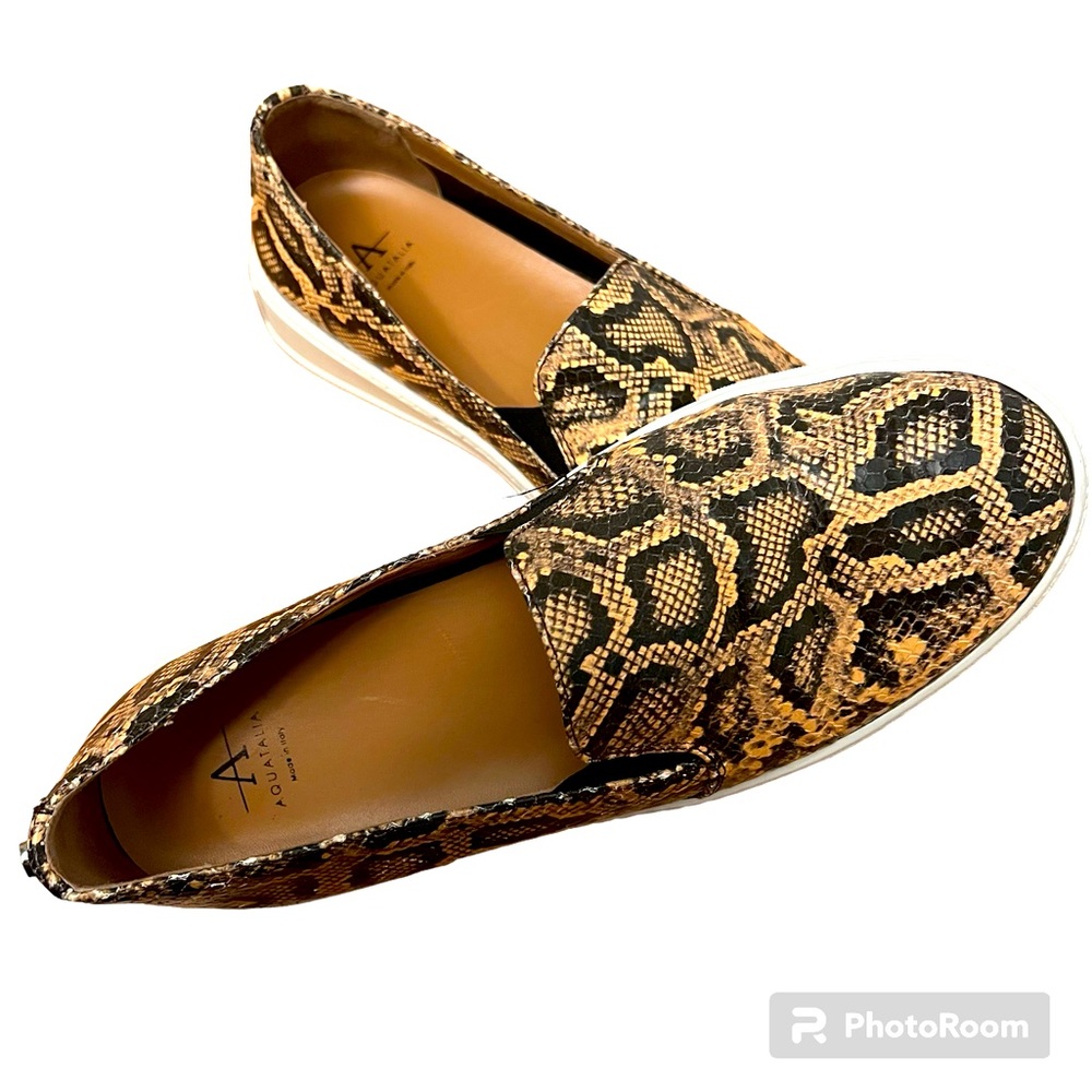 Aquatalia Onida Slip On Sneakers- like NEW!